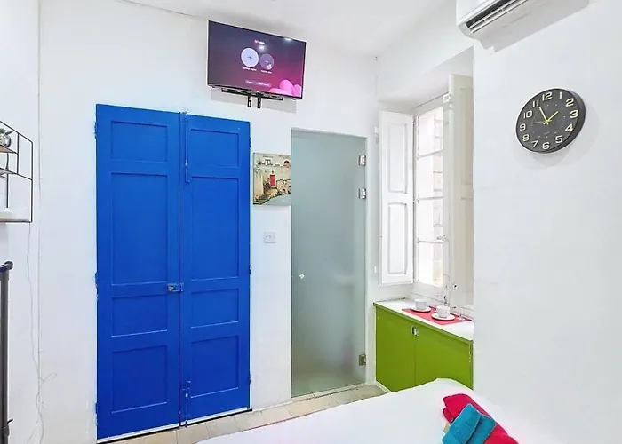 Cozy Next To Valletta Apartament